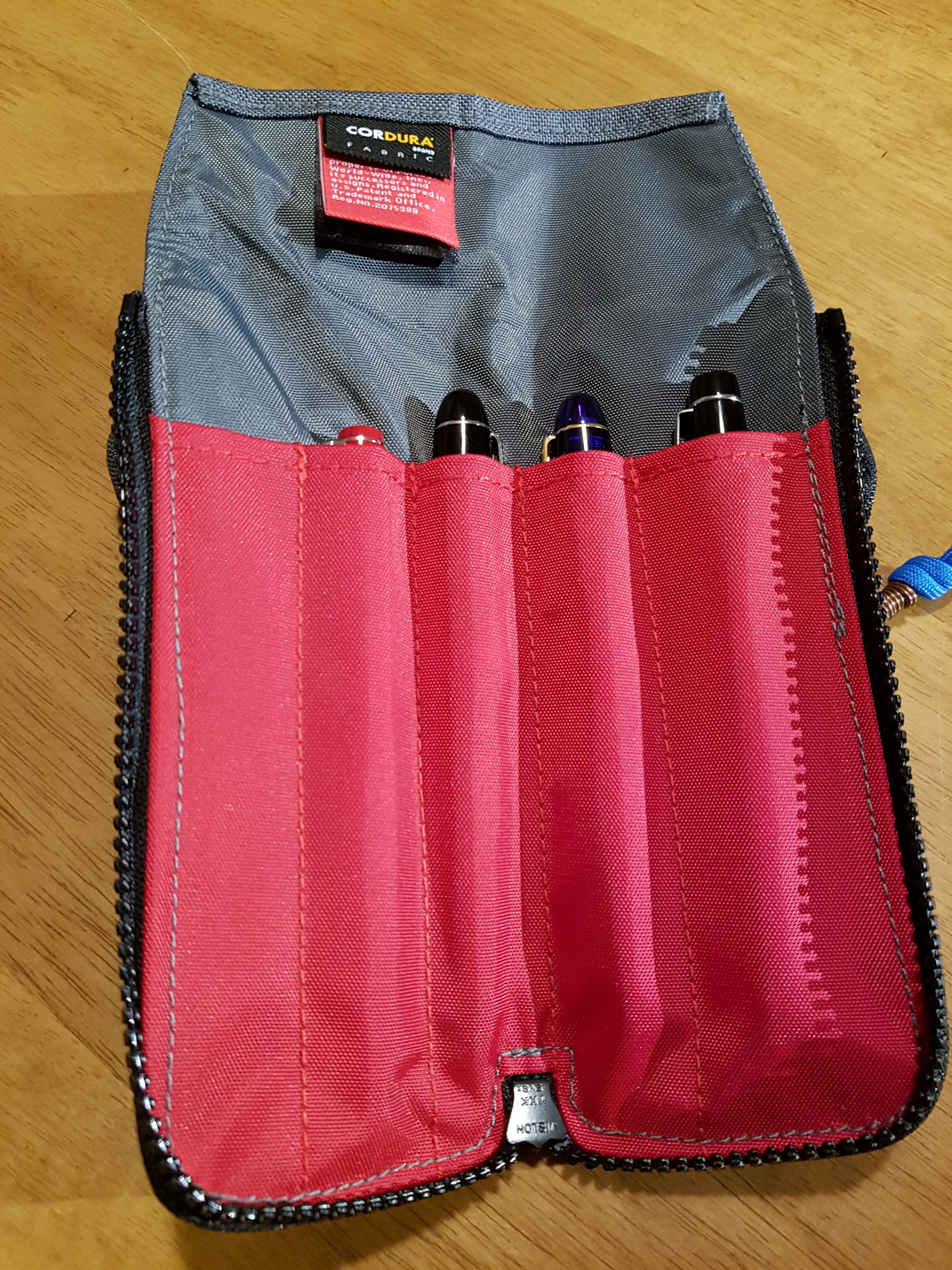 Manhattan Portage Pen Cases: compact, protective, durable affordable - The  Gadgeteer
