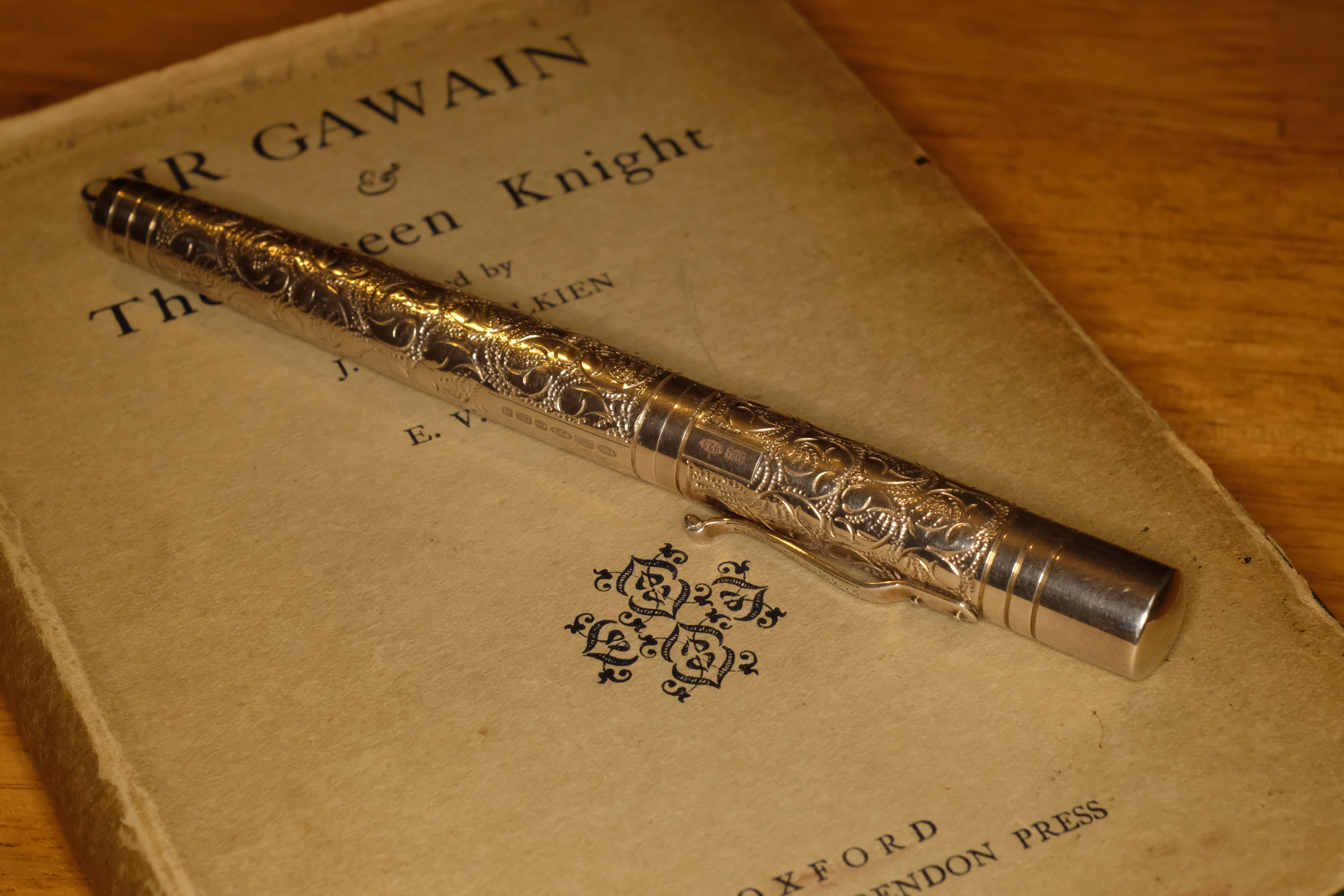 Silver fox: the Yard-o-Led Viceroy Grand Victorian | UK FOUNTAIN PENS